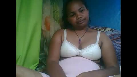 Snapshot of juliah02 chatting on 23, 1, 2025 juliah02 online show from 23, 1, 2025