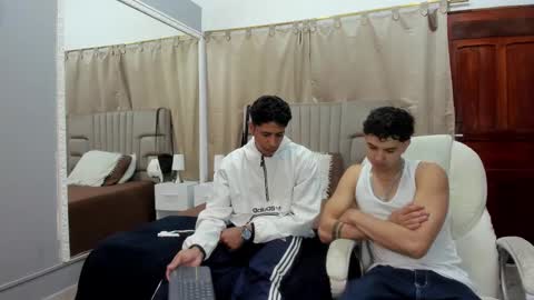 julian billy online show from 7, 2, 2025