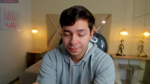 Snapshot of julian_smith21 chatting on 15, 3, 2026 julian_smith21 online show from 15, 3, 2026