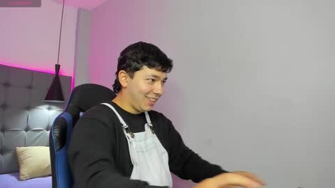 Snapshot of julian_smith21 chatting on 19, 3, 2026 julian_smith21 online show from 19, 3, 2026