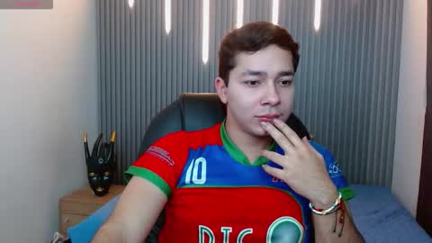 Snapshot of julian_smith21 chatting on 22, 3, 2026 julian_smith21 online show from 22, 3, 2026