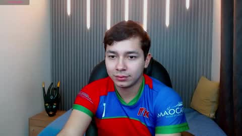 Snapshot of julian_smith21 chatting on 23, 3, 2026 julian_smith21 online show from 23, 3, 2026