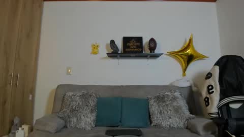 julian_wallace online show from 30, 9, 2025