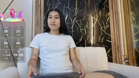 JULIANA AND CHRIS online show from 24, 4, 2026