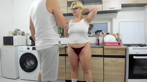 juliana35 online show from 14, 12, 2024