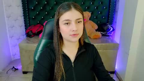juliana_diamond_ online show from 24, 6, 2026