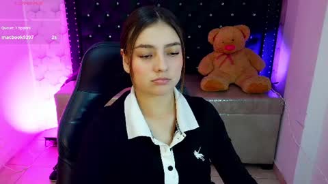 juliana_diamond_ online show from 15, 7, 2026