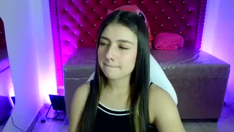 juliana_diamond_ online show from 18, 7, 2026