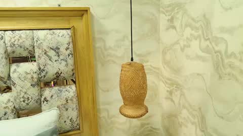 Snapshot of juliana_mendez25 chatting on 5, 10, 2025 juliana_mendez25 online show from 5, 10, 2025