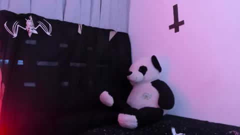 JulianaCarter online show from 1, 11, 2025