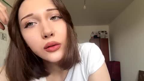 Kira online show from 28, 3, 2026