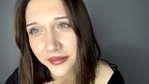 Kira online show from 14, 4, 2026