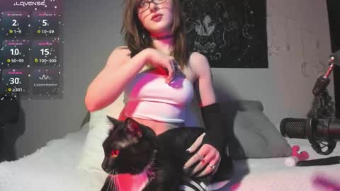 Snapshot of juliavangg_19 chatting on 5, 2, 2026 Julls online show from 5, 2, 2026