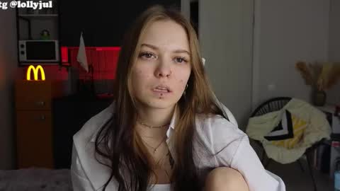 julidropp online show from 22, 10, 2025