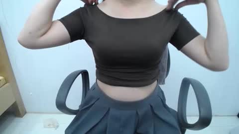 julie9x online show from 7, 5, 2026