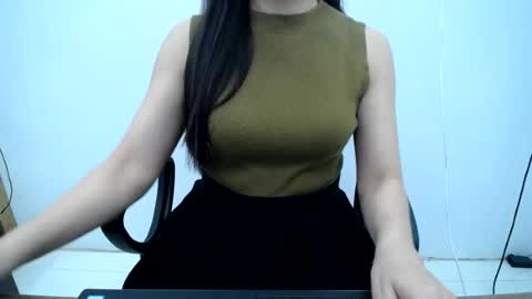 julie9x online show from 3, 8, 2026