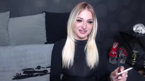 julia online show from 8, 10, 2025