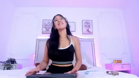 Snapshot of juliee_ross chatting on 20, 4, 2026 juliee_ross online show from 20, 4, 2026