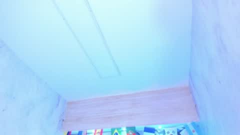 Snapshot of juliet_miller chatting on 18, 7, 2026 Juliet online show from 18, 7, 2026