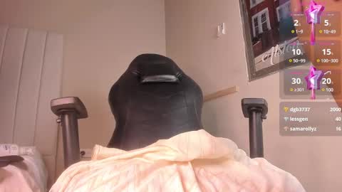 Julieta  IG juietaflower06 online show from 11, 2, 2025