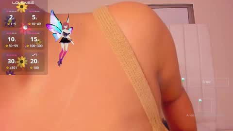 Julieta  IG juietaflower06 online show from 5, 12, 2025