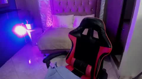 julieta_fn online show from 11, 7, 2026