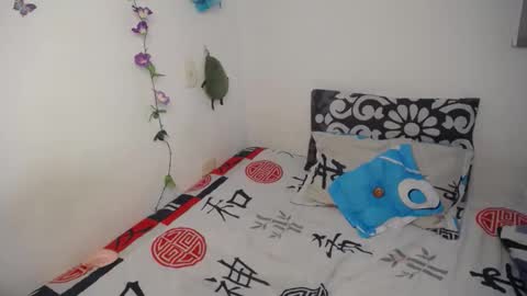 Snapshot of julieta_hass chatting on 14, 11, 2025 Julieta Hass online show from 14, 11, 2025