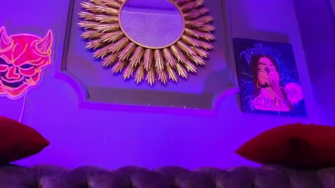  Julieta  online show from 11, 2, 2025