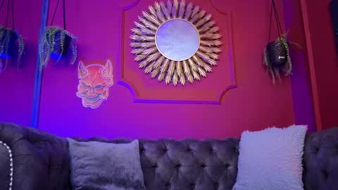  Julieta  online show from 20, 2, 2026