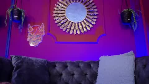  Julieta  online show from 8, 5, 2026
