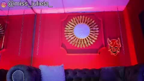  Julieta  online show from 14, 7, 2026