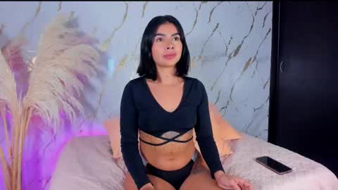 Julieth Gomez online show from 24, 11, 2025