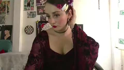 Julieta Jaguar online show from 29, 4, 2026