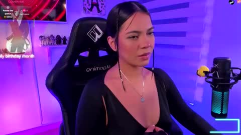 Snapshot of julietariverss chatting on 24, 10, 2025 Julieta  online show from 24, 10, 2025