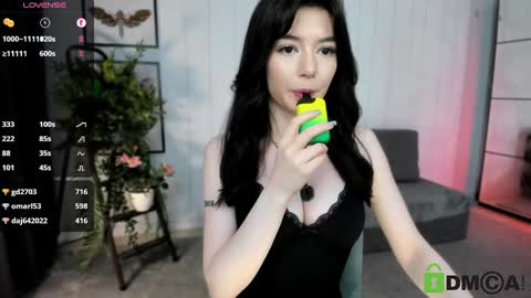 Julieta or Jully online show from 13, 1, 2025