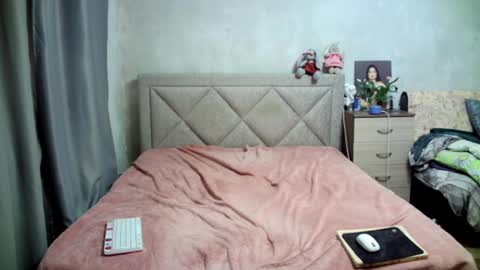 Snapshot of julietkalen chatting on 18, 2, 2025 Julietkitty online show from 18, 2, 2025