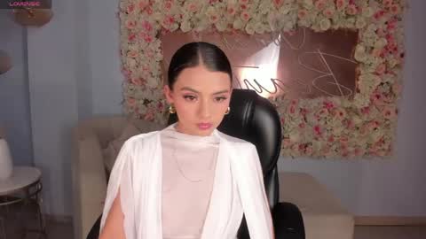 Juliette Moreau online show from 23, 4, 2026