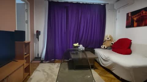 Rose online show from 8, 6, 2026