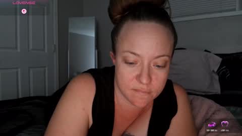 Juli Monroe online show from 15, 11, 2025