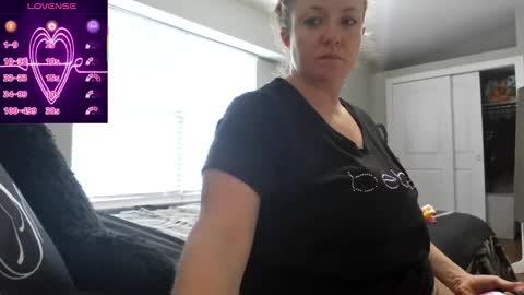 Juli Monroe online show from 11, 1, 2026