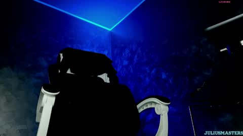 JULiUS   online show from 1, 6, 2026