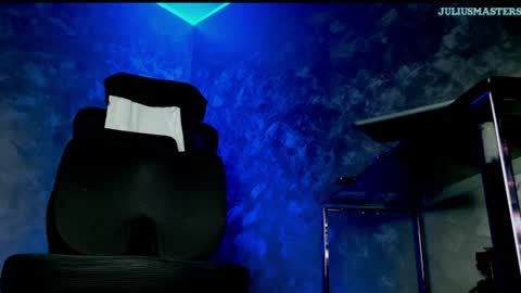 JULiUS   online show from 26, 6, 2026
