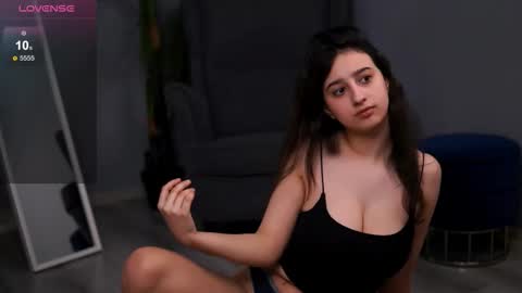 Foxy online show from 2, 2, 2026