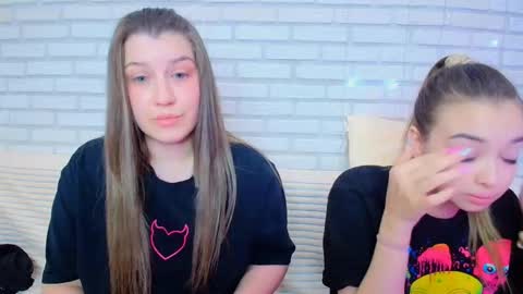 Snapshot of jullymood chatting on 22, 2, 2026 DoubleCherry online show from 22, 2, 2026