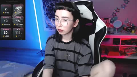 Baroness Von Cringe online show from 24, 1, 2025