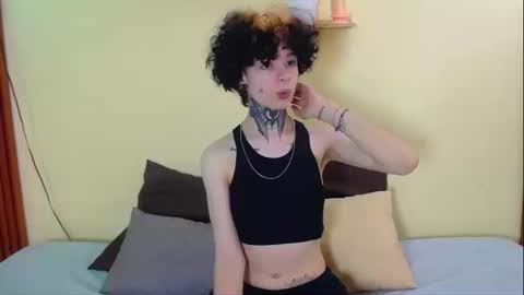 JuneBlake  online show from 13, 3, 2026