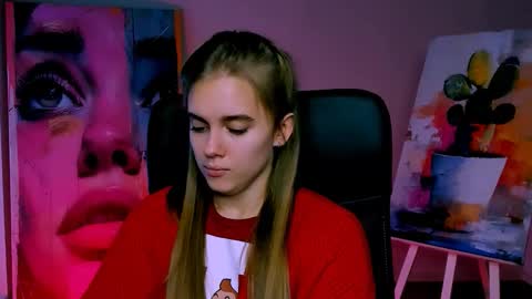 junewoods online show from 28, 11, 2025