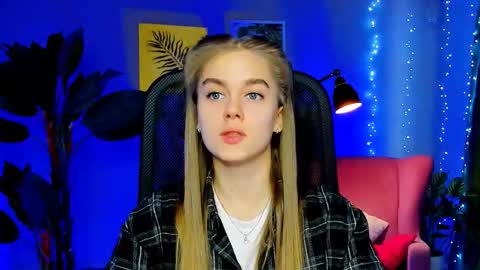 junewoods online show from 14, 1, 2026