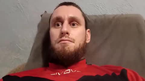 Snapshot of junior042 chatting on 8, 11, 2025 Junior042 online show from 8, 11, 2025