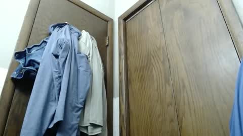 Snapshot of junk_yard_dog chatting on 6, 1, 2026 Dave online show from 6, 1, 2026